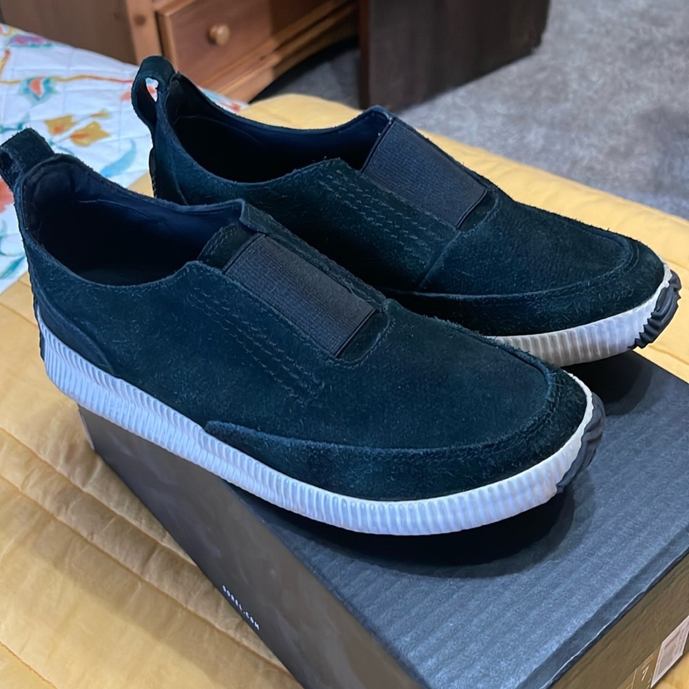 Sorel Women's Out N About Plus Slip-On Black Suede Sneakers NL3584-010 Size 8